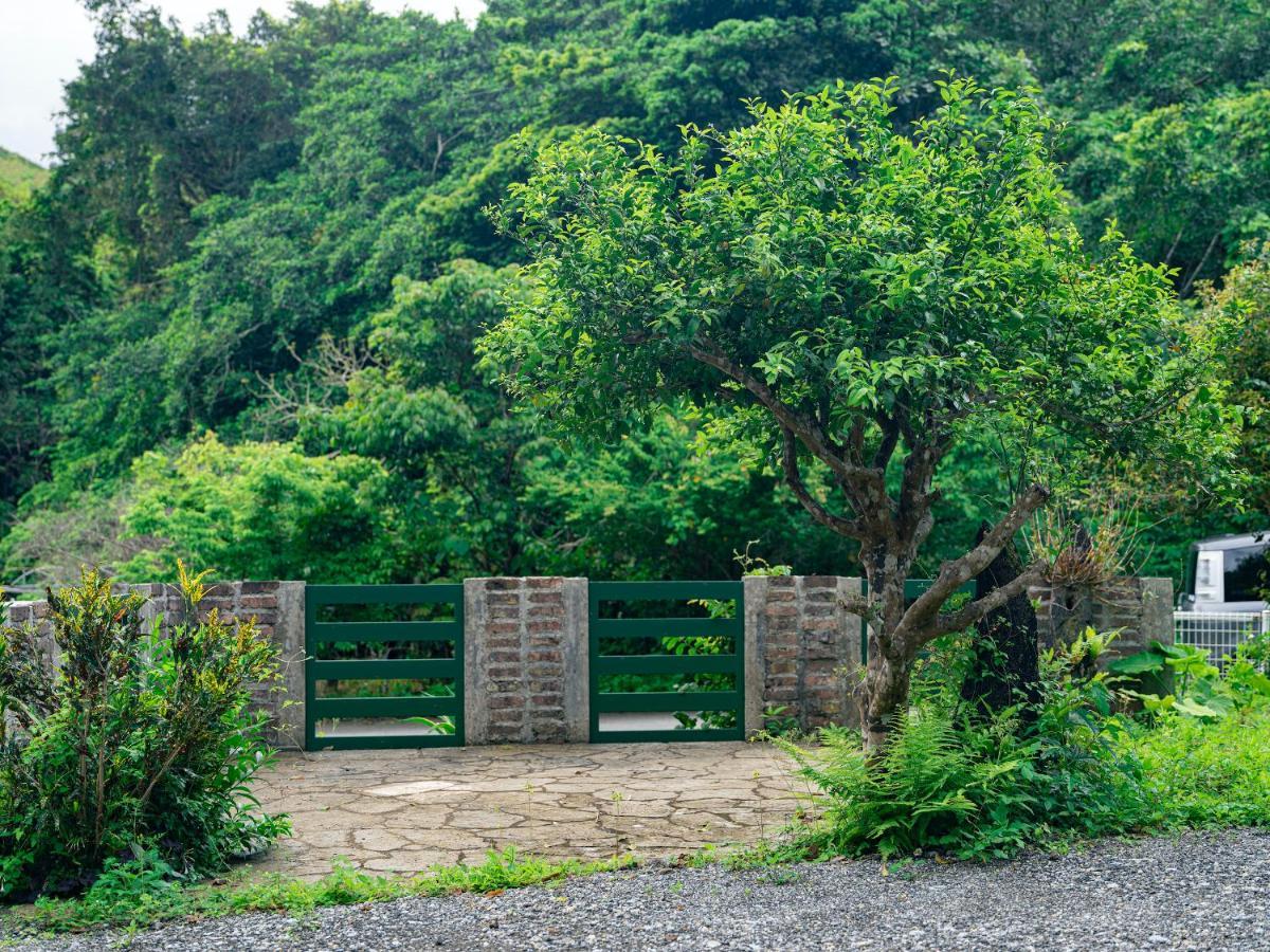 Yama'Oto - Nature Luxury Stay Motobu Bagian luar foto